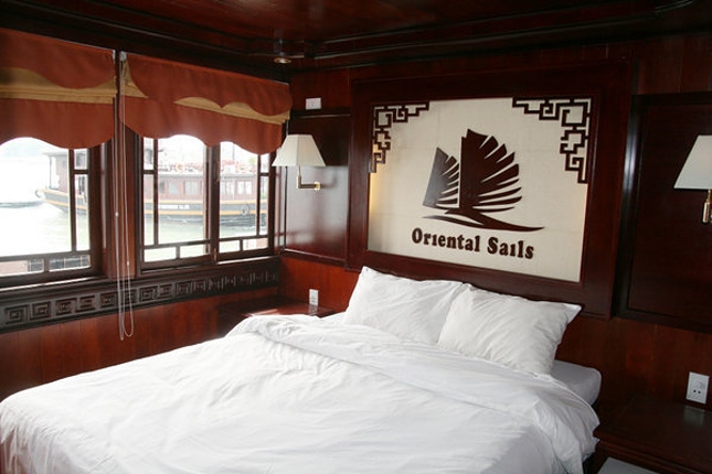 du-thuyen-oriental-sails-5